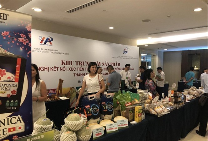 Kết nối nông sản Thủ đô đến các chuỗi siêu thị Trưng bày sản phẩm nông sản hàng hóa của các doanh nghiệp tham gia trang Nông sản an toàn thành phố