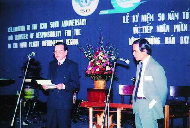 25 năm ghi dấu điều hành phía Nam vùng thông báo bay Hồ Chí Minh Cố Thủ tướng Phan Văn Khải (thời điểm đó là Phó Thủ tướng) phát biểu tại Lễ kỷ niệm 50 năm Tổ chức ICAO và tiếp nhận phần phía Nam FIR Hồ Chí Minh, tháng 12/1994