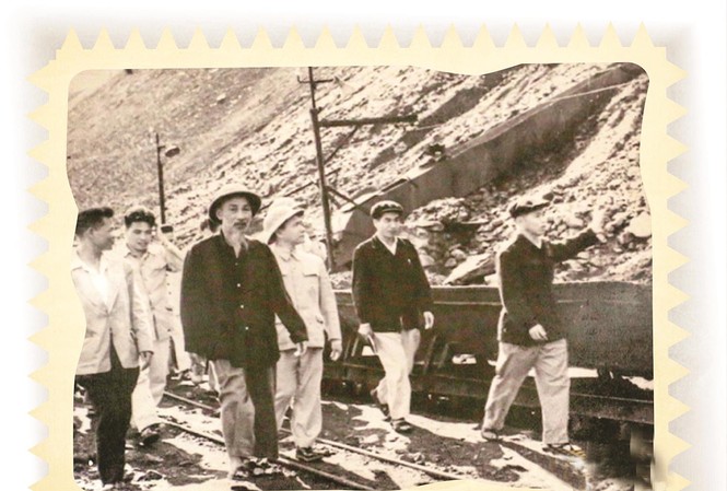 'Sản xuất than cũng như quân đội đánh giặc' Bác Hồ về thăm mỏ than Đèo Nai, Quảng Ninh năm 1959