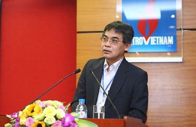 Cựu tổng giám đốc Vietsovpetro lấy 'lãi ngoài' đi xem World Cup Cựu tổng giám đốc Vietsovpetro Từ Thành Nghĩa