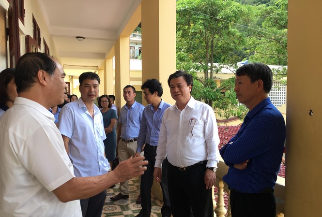 Sơn La, Hòa Bình: Căng mình chuẩn bị thi THPT quốc gia 2019 Đoàn công tác của Bộ GD&ĐT kiểm tra công tác chuẩn bị thi tại trường THPT Thảo Nguyên, Mộc Châu. ảnh: Nghiêm Huê