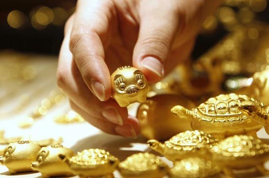 Vàng 'vẫn dễ bị tổn thương' Vàng 'vẫn dễ bị tổn thương'