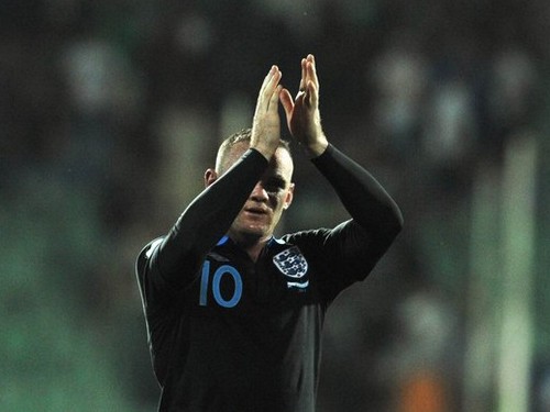 Rooney lại là người hùng Rooney lại là người hùng