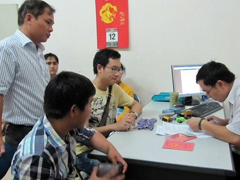 Nỗi niềm 'xe không chính chủ' Nỗi niềm 'xe không chính chủ'