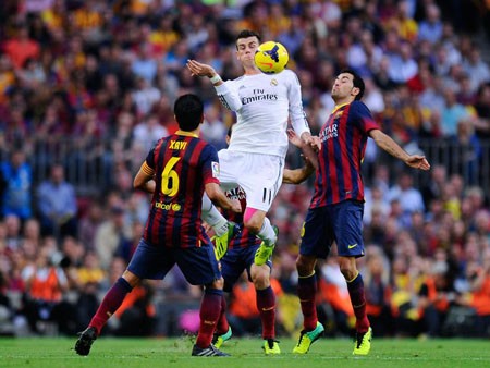 Barca - Real (2-1): Màn ra mắt Siêu kinh điển của Neymar Barca - Real (2-1): Màn ra mắt Siêu kinh điển của Neymar