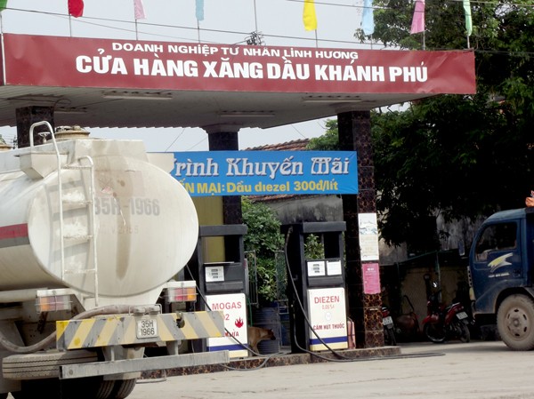 Khuyến mãi 300 đồng/lít dầu diezel Khuyến mãi 300 đồng/lít dầu diezel