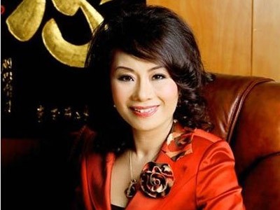 'Quý bà thành đạt' kiện đòi bồi thường 30 tỷ đồng 'Quý bà thành đạt' kiện đòi bồi thường 30 tỷ đồng