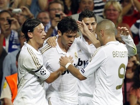 Ronaldo nổ súng, Real thắng ‘ba sao’ Ronaldo nổ súng, Real thắng ‘ba sao’