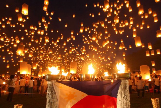 Philippines lập kỷ lục thả đèn trời nhiều nhất thế giới Philippines lập kỷ lục thả đèn trời nhiều nhất thế giới