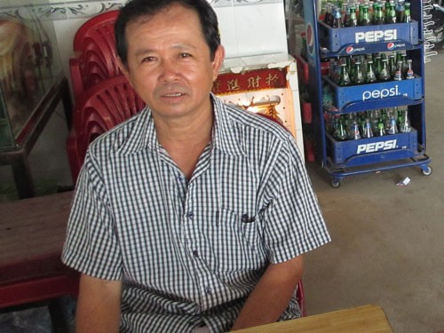 Phát tờ rơi đòi… chồng! Phát tờ rơi đòi… chồng!