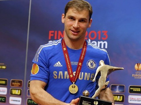 Ivanovic: từ kẻ đóng thế thành người hùng Ivanovic: từ kẻ đóng thế thành người hùng