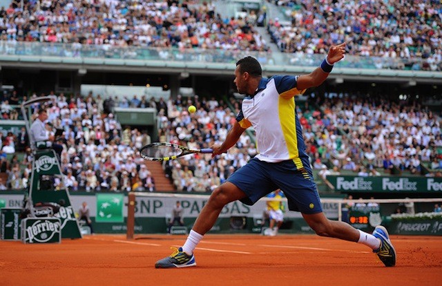 Tsonga hẹn Federer ở tứ kết Roland Garros Tsonga hẹn Federer ở tứ kết Roland Garros