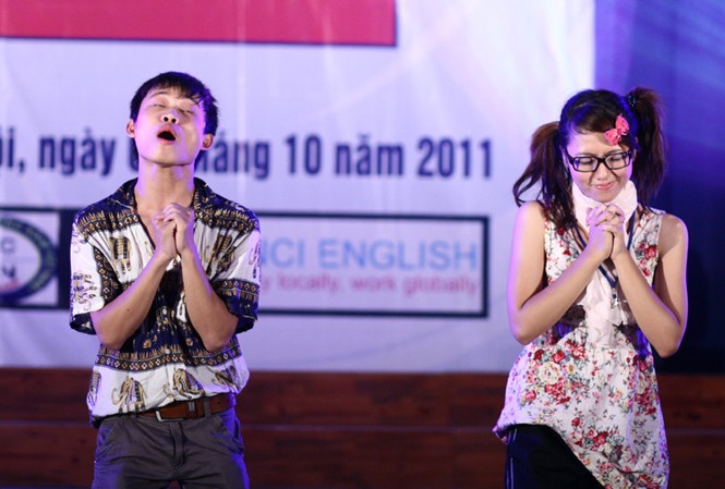 Xem sinh viên thương mại… 'lừa tình' Xem sinh viên thương mại… 'lừa tình'