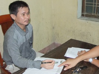 Bắt nghi phạm đâm chết một phụ nữ và thai phụ Bắt nghi phạm đâm chết một phụ nữ và thai phụ
