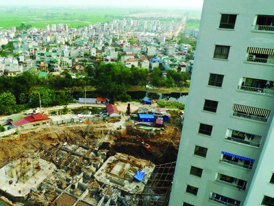 Luật xa thực tế, cán bộ xa dân Luật xa thực tế, cán bộ xa dân