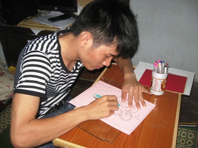 Sinh viên kinh doanh trang trải việc học Sinh viên kinh doanh trang trải việc học