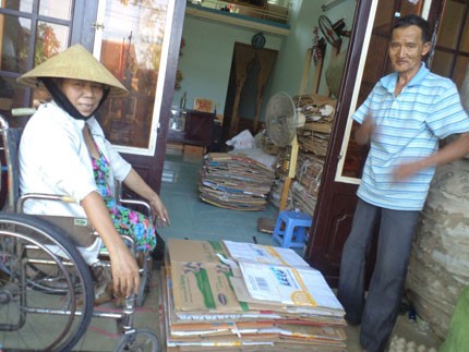 Ông câm, bà cụt và câu chuyện hạnh phúc không tật nguyền Ông câm, bà cụt và câu chuyện hạnh phúc không tật nguyền