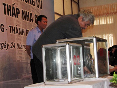 Không ảnh hưởng đến nhà thu nhập thấp Không ảnh hưởng đến nhà thu nhập thấp