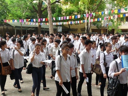 'Cha đẻ' của '3 chung' bàn về đổi mới tuyển sinh 'Cha đẻ' của '3 chung' bàn về đổi mới tuyển sinh