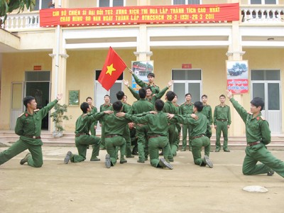 Lính thiết giáp mê thể thao Lính thiết giáp mê thể thao