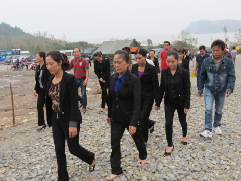 Mỗi ngày cả nghìn người đến viếng mộ Đại tướng Võ Nguyên Giáp Mỗi ngày cả nghìn người đến viếng mộ Đại tướng Võ Nguyên Giáp
