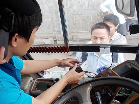 Kiến nghị thu giấy phép 2 nhà cung cấp hộp đen rởm Kiến nghị thu giấy phép 2 nhà cung cấp hộp đen rởm