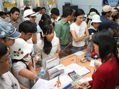 Giãn thời gian thu học phí đối với sinh viên nghèo Giãn thời gian thu học phí đối với sinh viên nghèo