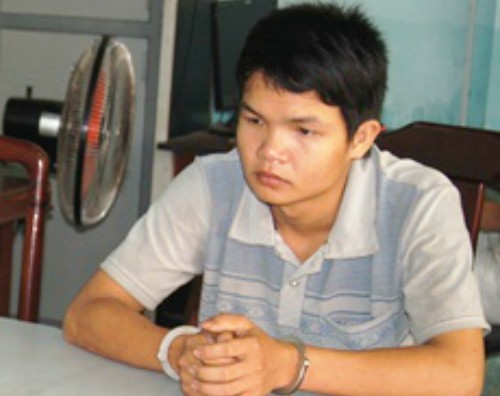 Giở trò đồi bại với em của bạn gái rồi giết, cướp tài sản Giở trò đồi bại với em của bạn gái rồi giết, cướp tài sản