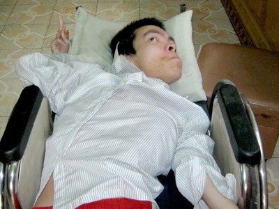 Chàng trai tật nguyền mong hiến xác Chàng trai tật nguyền mong hiến xác