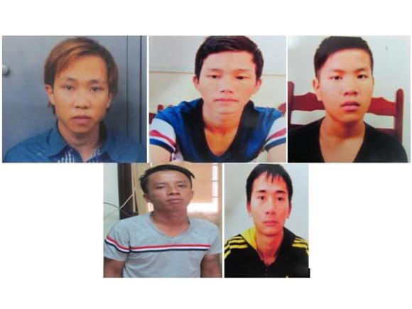 Bé gái 13 tuổi bị hiếp dâm tập thể vì ngủ quên Bé gái 13 tuổi bị hiếp dâm tập thể vì ngủ quên