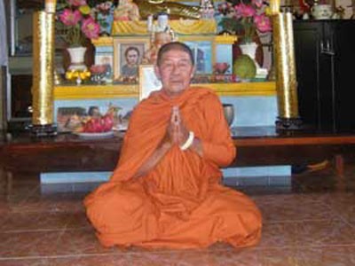 Võ sĩ dị nhân trên núi Tà Lơn Võ sĩ dị nhân trên núi Tà Lơn