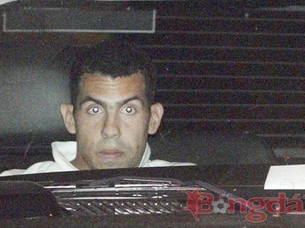 Carlos Tevez: Bệnh nhân tâm thần? Carlos Tevez: Bệnh nhân tâm thần?