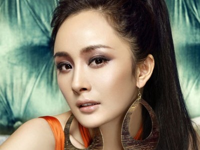 Nàng 'Tiểu Hoa Đán' Dương Mịch đẹp rạng rỡ Nàng 'Tiểu Hoa Đán' Dương Mịch đẹp rạng rỡ