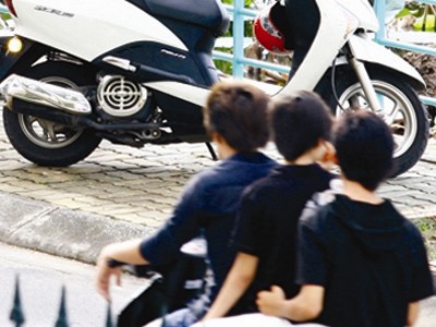 Teen chửi bậy hằng ngày Teen chửi bậy hằng ngày