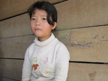 Bé 6 tuổi đã trở thành... thiếu nữ Bé 6 tuổi đã trở thành... thiếu nữ