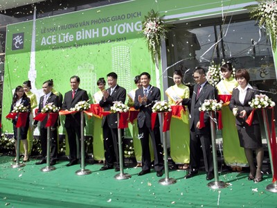 ACE LIFE khai trương phòng giao dịch tại Bình Dương ACE LIFE khai trương phòng giao dịch tại Bình Dương