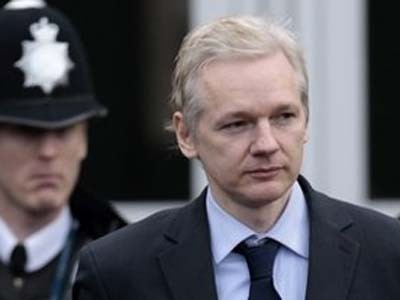 Julian Assange có thể bị tử hình ở Mỹ Julian Assange có thể bị tử hình ở Mỹ