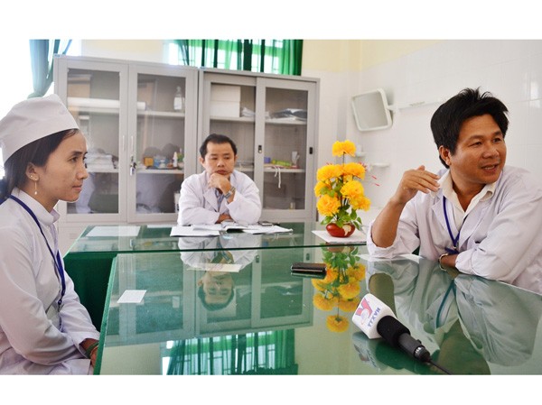4 bác sĩ và điều dưỡng nhận lỗi 4 bác sĩ và điều dưỡng nhận lỗi