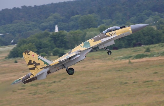 Trung Quốc muốn tiếp cận siêu tiêm kích Su-35 Trung Quốc muốn tiếp cận siêu tiêm kích Su-35