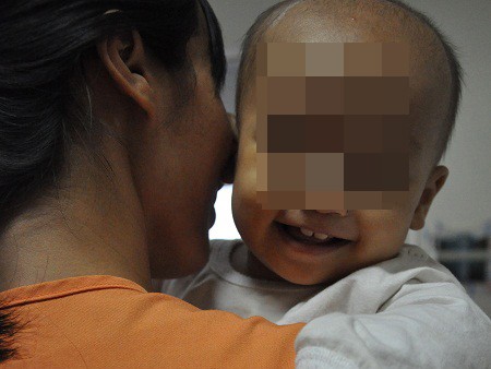 Bé 13 tháng tuổi mắc bệnh ung thư máu hiếm gặp Bé 13 tháng tuổi mắc bệnh ung thư máu hiếm gặp