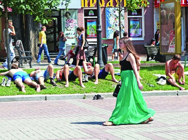 'Săn' chồng mùa Euro 'Săn' chồng mùa Euro