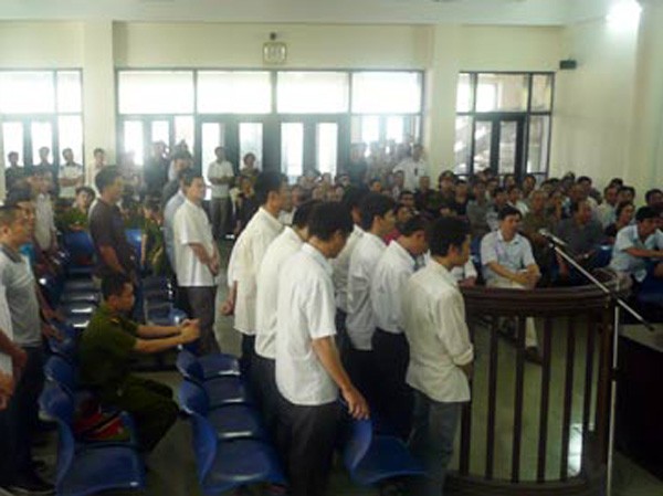 Cựu Giám đốc Cty Than Mạo Khê và 4 cấp phó hầu tòa Cựu Giám đốc Cty Than Mạo Khê và 4 cấp phó hầu tòa