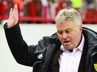 Tạm biệt 'thầy phù thủy' Guus Hiddink Tạm biệt 'thầy phù thủy' Guus Hiddink