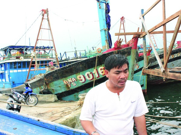 'Chơi' thì lỗ, bỏ thì sạt 'Chơi' thì lỗ, bỏ thì sạt
