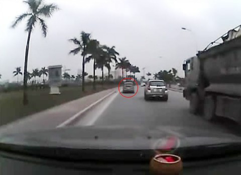 Chủ xe bị nghi làm 'chim mồi' cho CSGT nói gì? Chủ xe bị nghi làm 'chim mồi' cho CSGT nói gì?