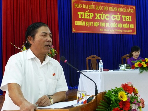 Ông Nguyễn Bá Thanh 'xử' cán bộ như thế nào? Ông Nguyễn Bá Thanh tiếp xúc với cử tri Đà Nẵng