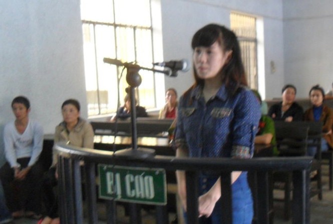 Bị phụ tình, thiếu nữ xinh đẹp đâm chết người yêu cũ Bị phụ tình, thiếu nữ xinh đẹp đâm chết người yêu cũ