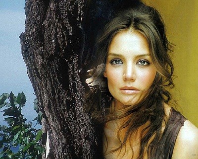 'Bỏng mắt' với cảnh nóng của Katie Holmes 'Bỏng mắt' với cảnh nóng của Katie Holmes