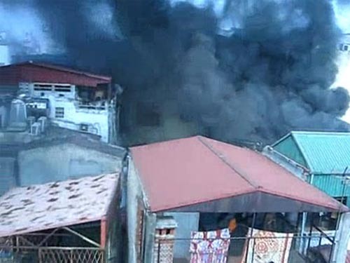 Hà Nội: Cháy lớn trong phố cổ Hà Nội: Cháy lớn trong phố cổ