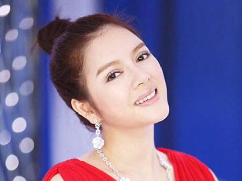 Lý Nhã Kỳ: Giàu nhờ… nốt ruồi Lý Nhã Kỳ: Giàu nhờ… nốt ruồi